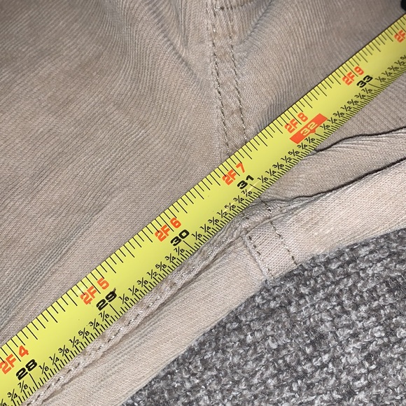 Vineyard Vines Pants - Picture 7 of 7